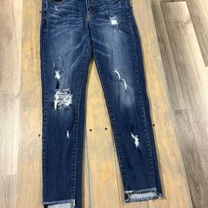 VERVET BY FLYING MONKEY Blue Ankle Cropped Distressed Jeans size 29